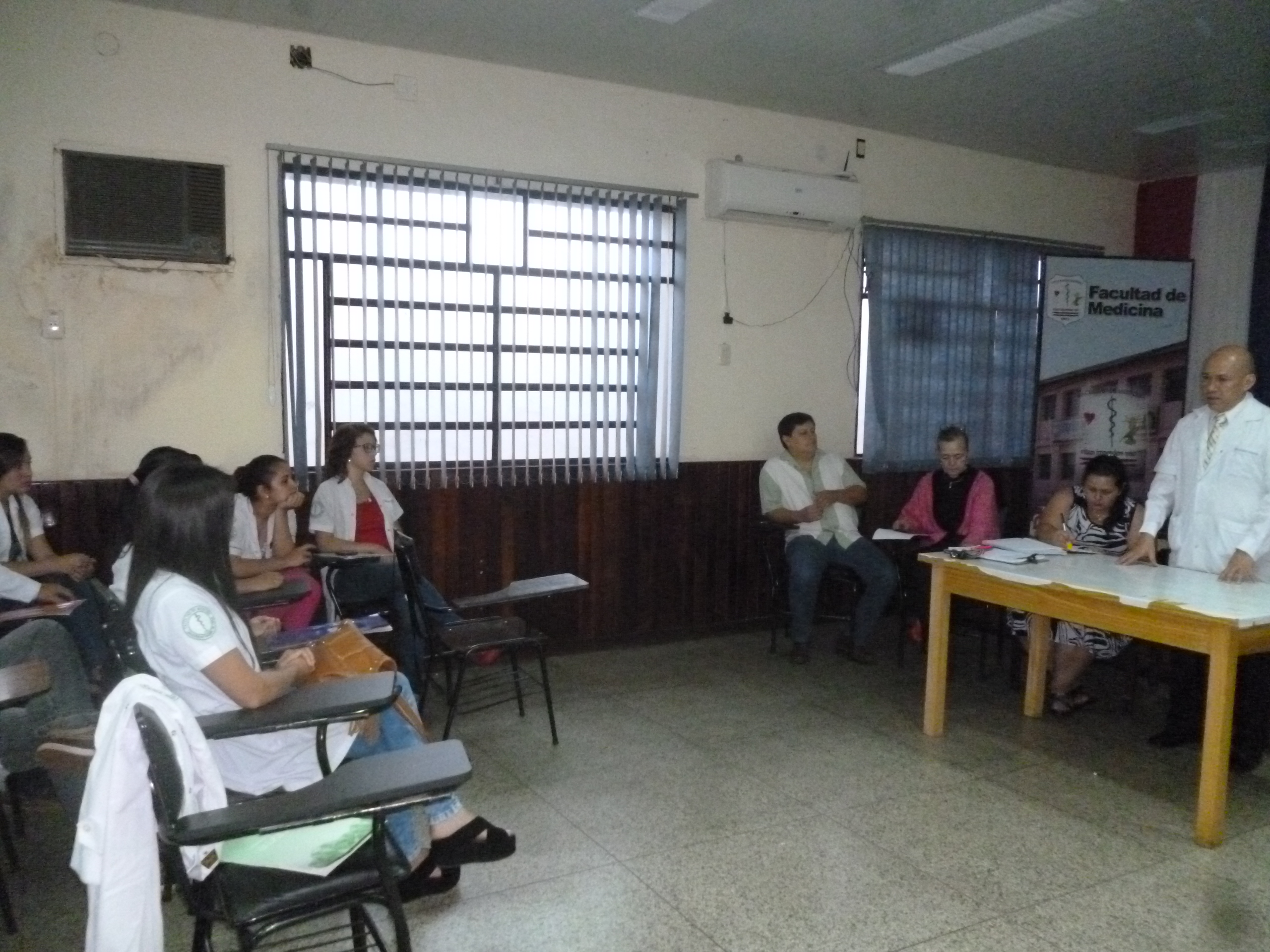 Apertura del Año Lectivo con  los Alumnos del Sexto Curso de Medicina