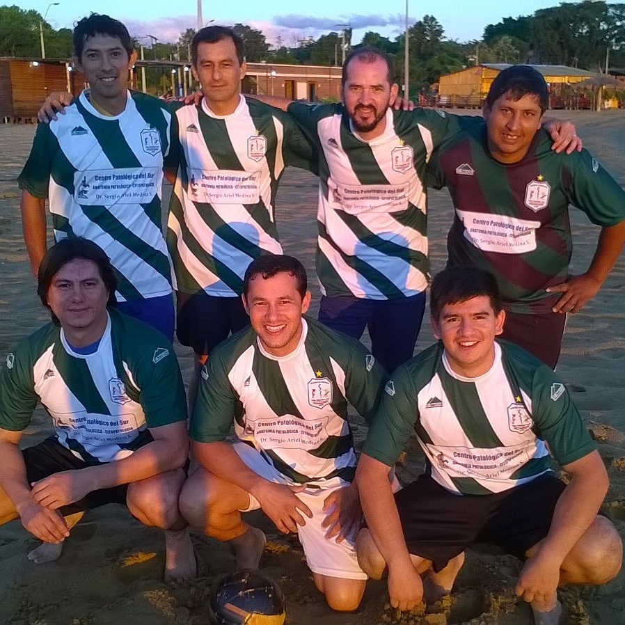 Facultad de Medicina  Finalista del Torneo de Futbol de Playa de la UNI.