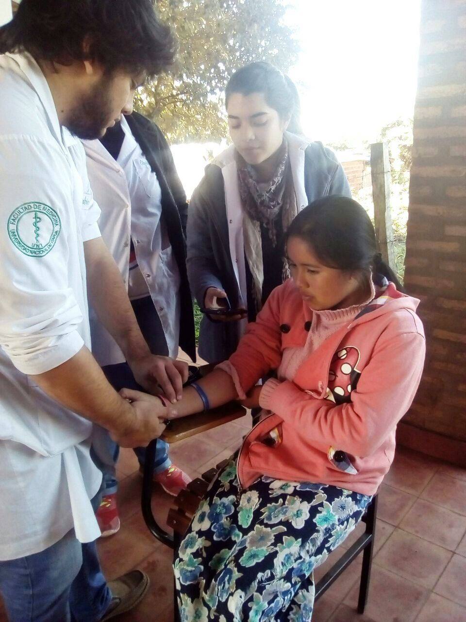 Estudiantes de Medicina  prestan servicios a  la Comunidad Maká