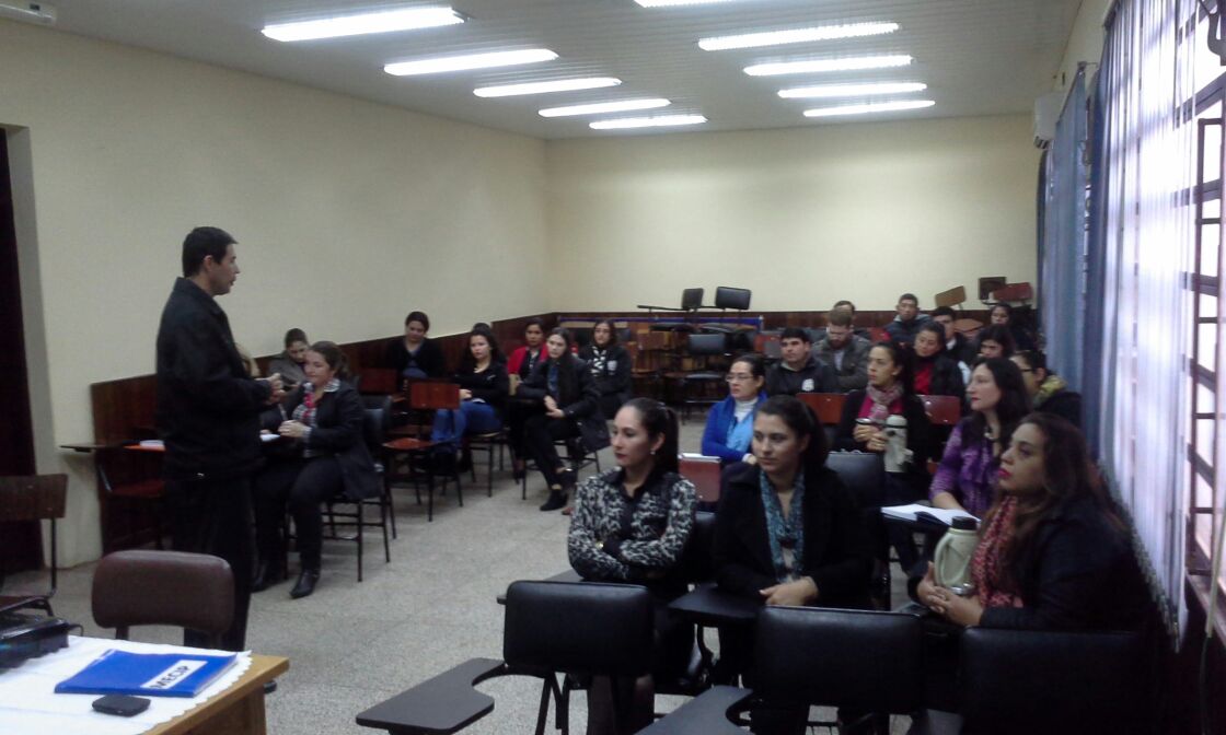 Sociabilización de Políticas de Comunicación Institucional en la Facultad de Medicina