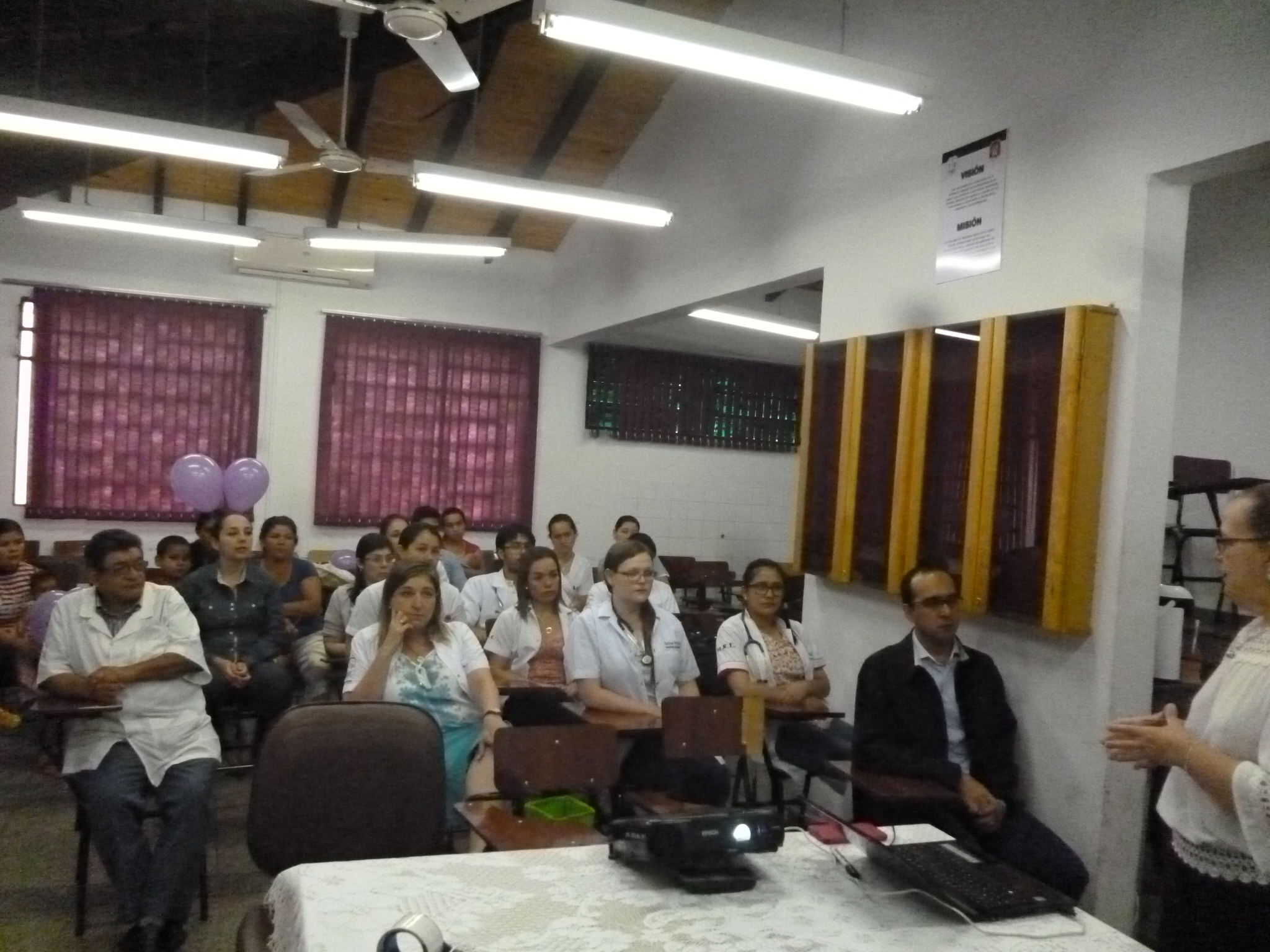 Día del Prematuro en la Facultad de Medicina UNI