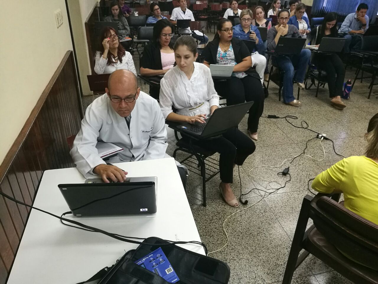 Docentes  de Medicina UNI son capacitados en el uso de Aulas Virtuales