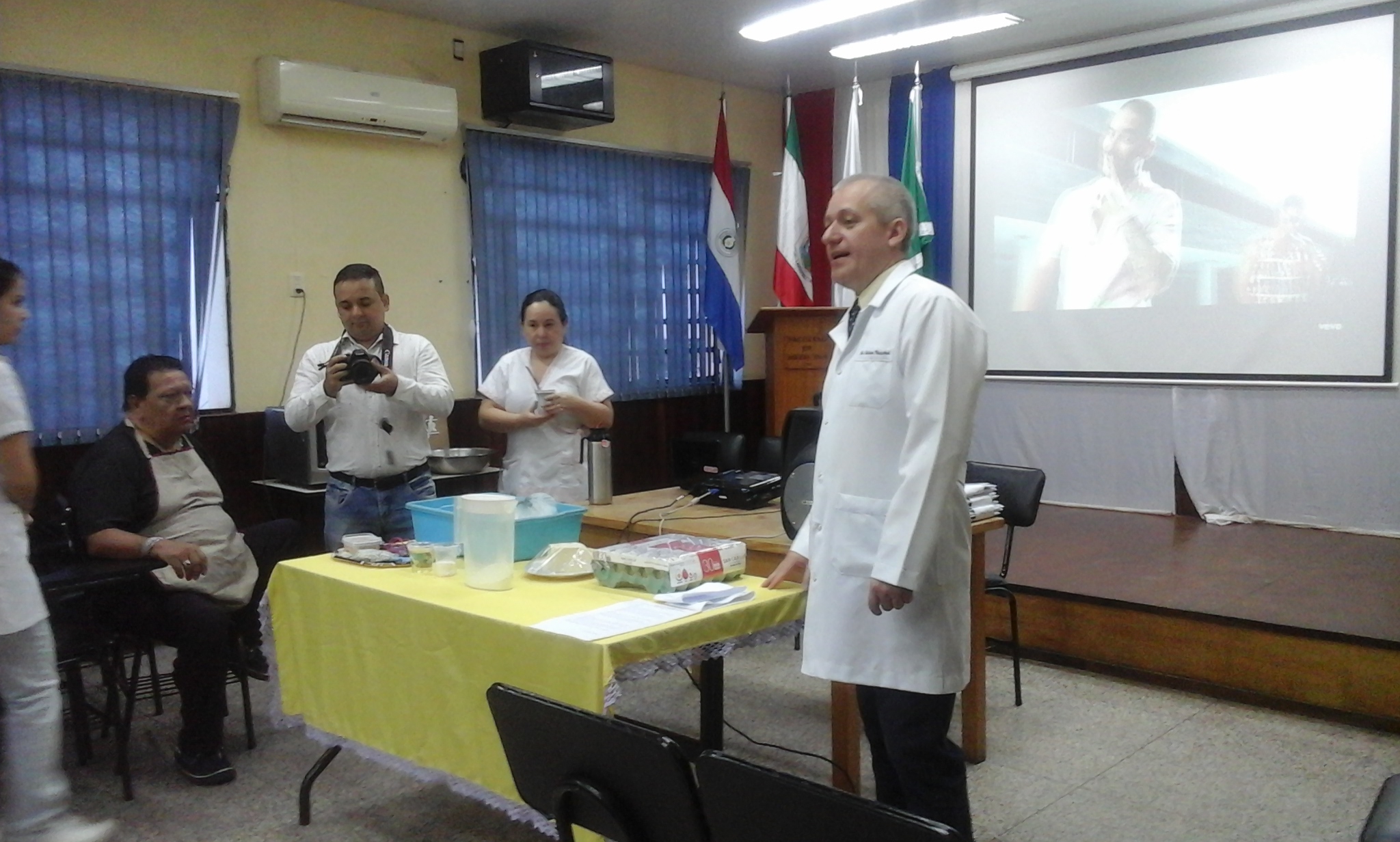 Jornada de Educación para Pacientes y Familiares con Diabetes “Alimentación en Semana Santa”