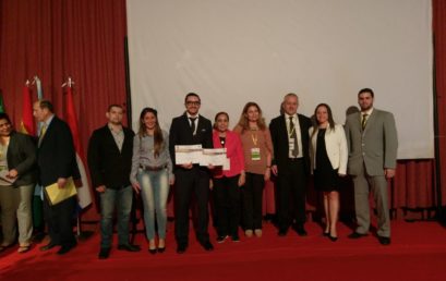 Médicos de la UNI sobresalen en Congreso Paraguayo de Medicina Interna