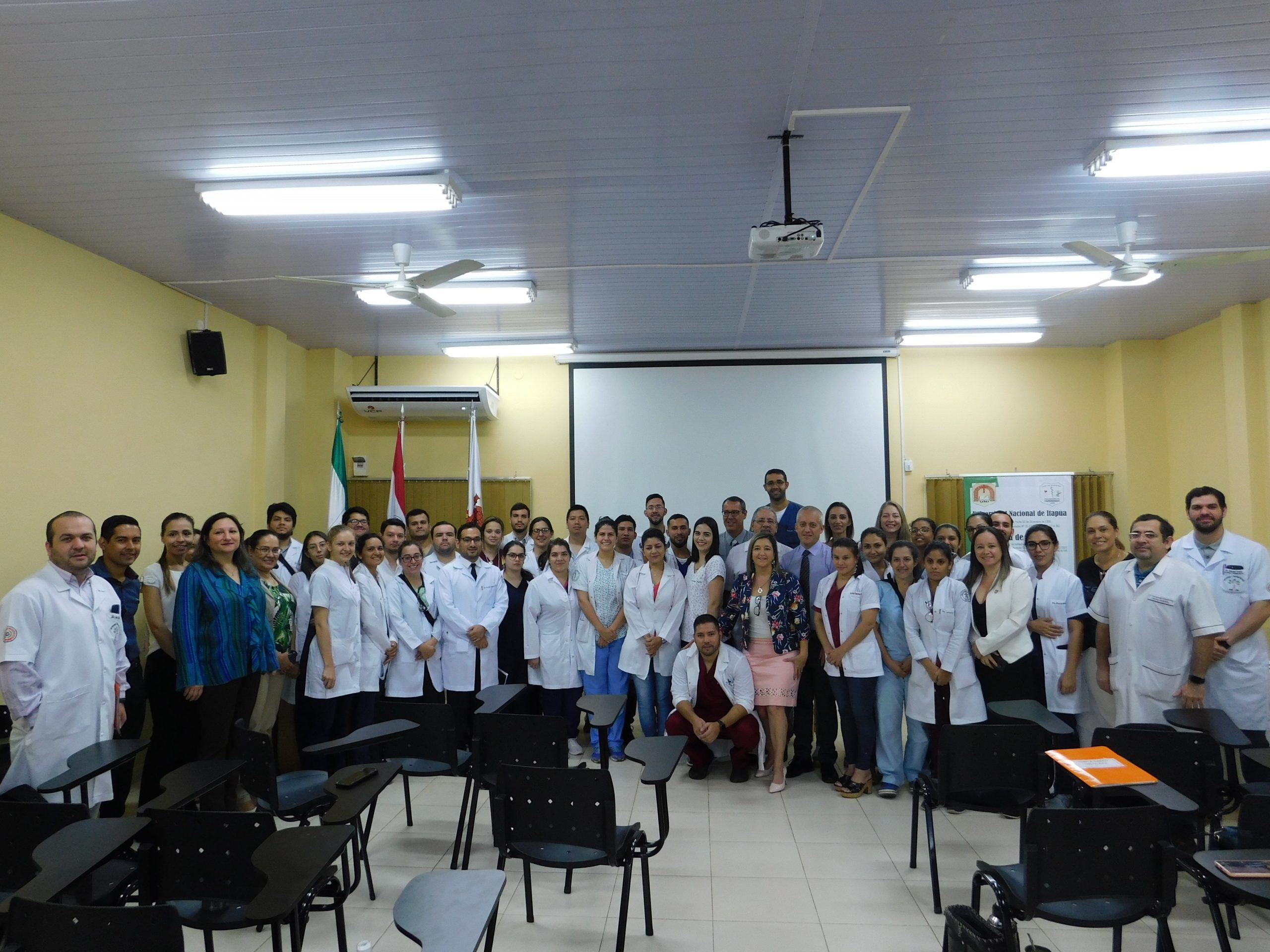 35 Nuevos Residentes Inician sus Especialidades Médicas en el Posgrado de Medicina UNI