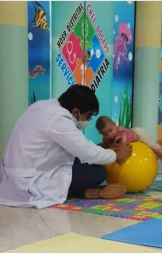 A los niños amor y protección en su día sin festejos ni visitas a hospitales