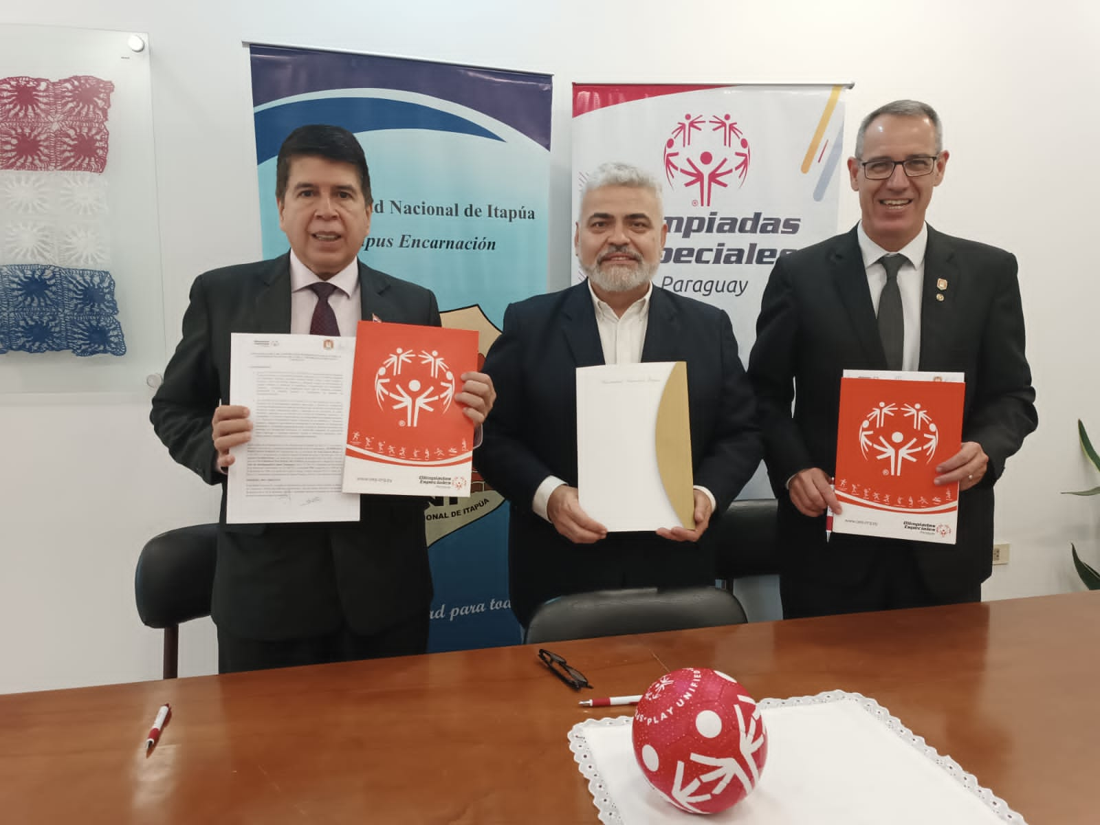 Olimpiadas Especiales del Paraguay firma Convenio Específico con Medicina UNI