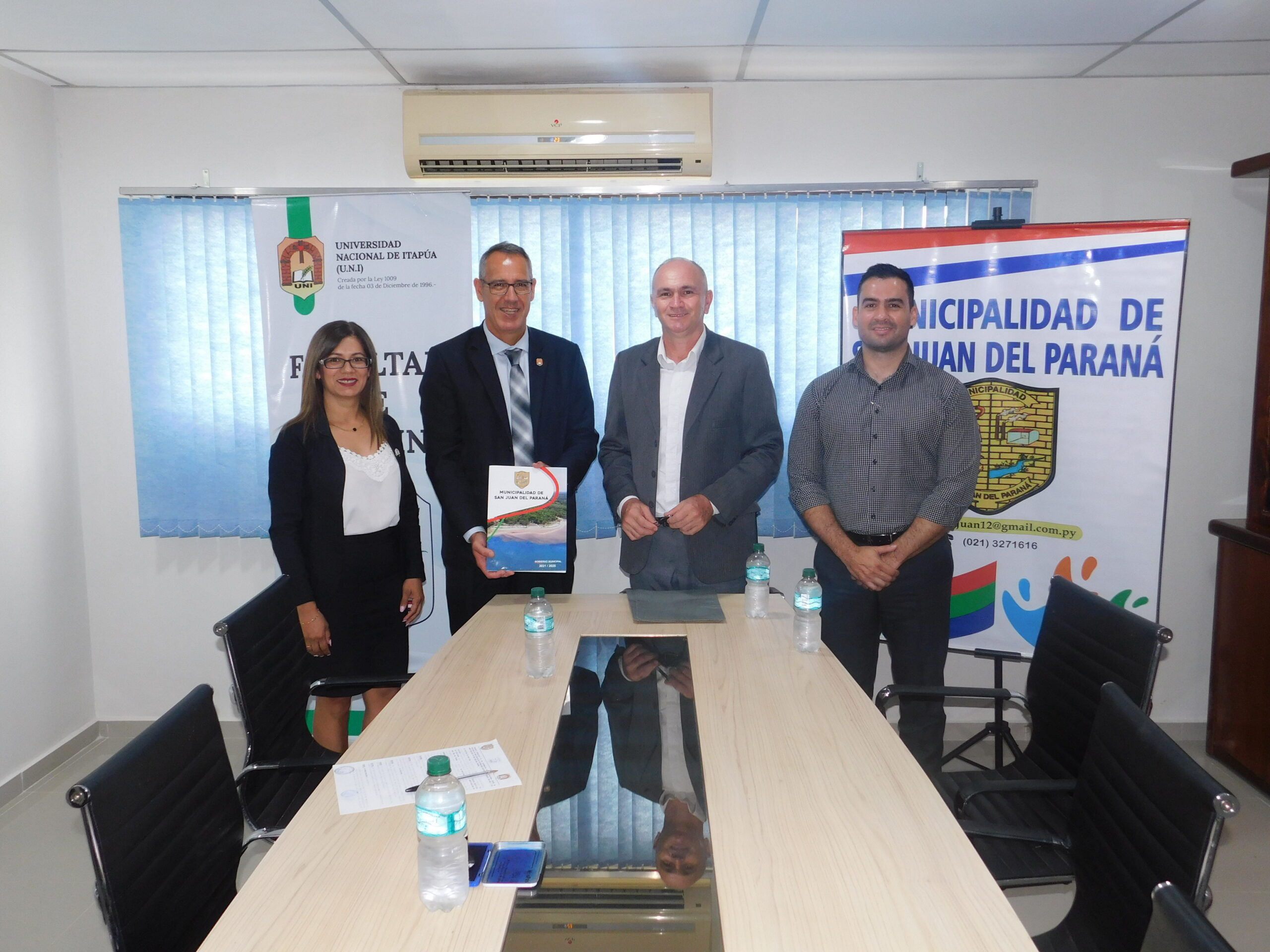 Firma de Convenio de Cooperación Interinstitucional entre la Facultad de Medicina UNI y la Municipalidad de San Juan del Paraná