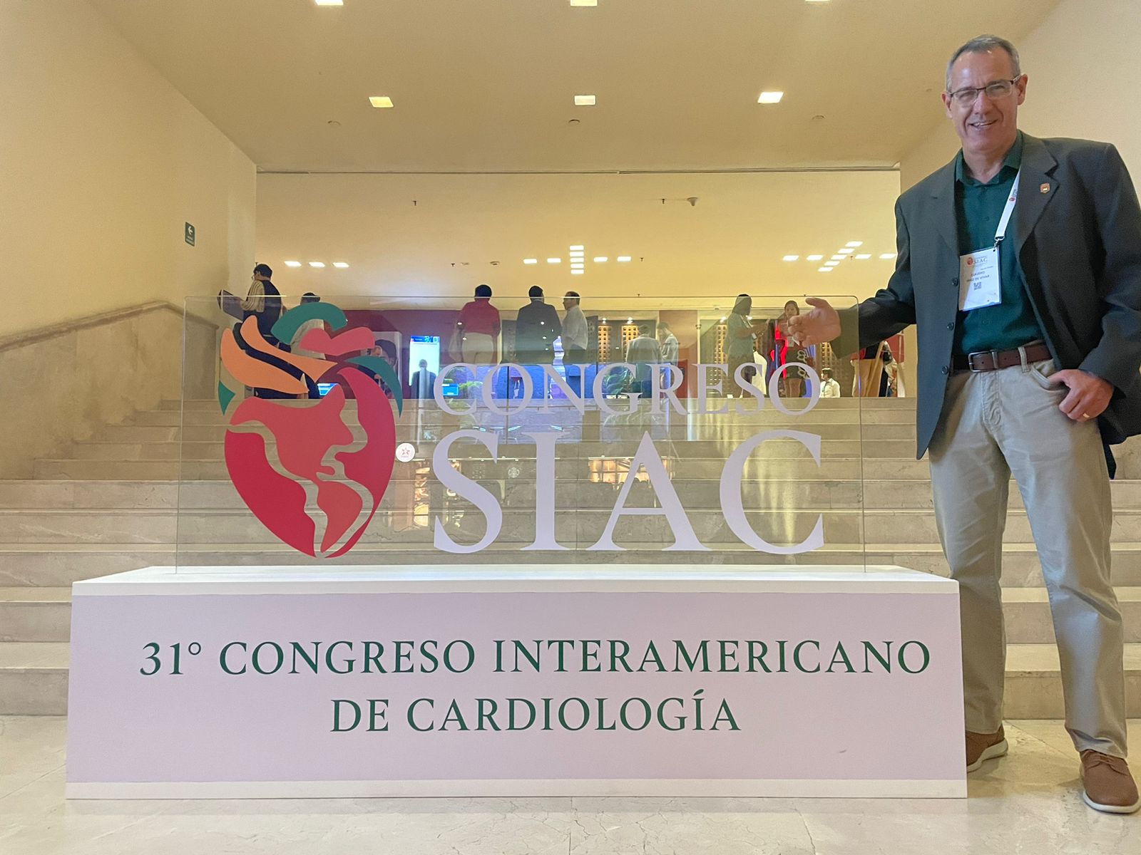 Participación del Decano de la Facultad de Medicina UNI en el 31° Congreso Interamericano de Cardiología en México