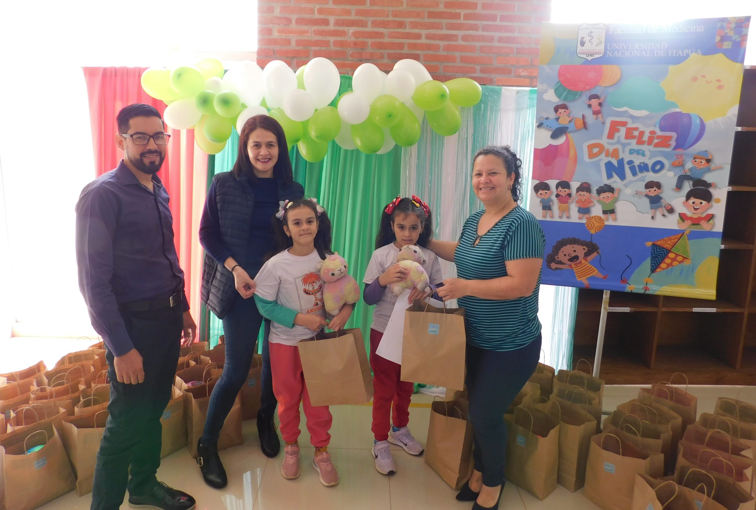 La Facultad de Medicina de la UNI Celebra el Día del Niño con Éxito