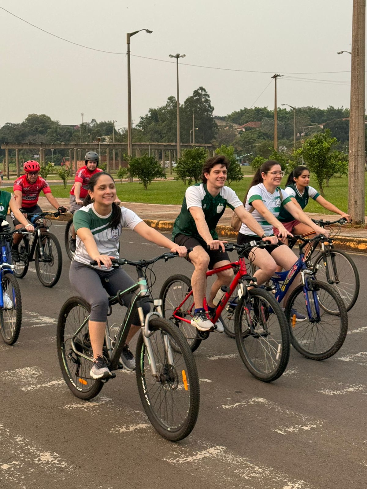 Medicina Bike y el Día Mundial Sin Auto: Un Compromiso con el Medio Ambiente