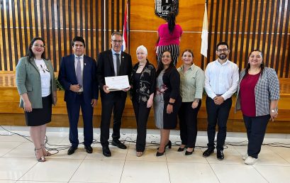 Reconocimiento a la Facultad de Medicina por su participación en Jornada de Atención Dermatológica