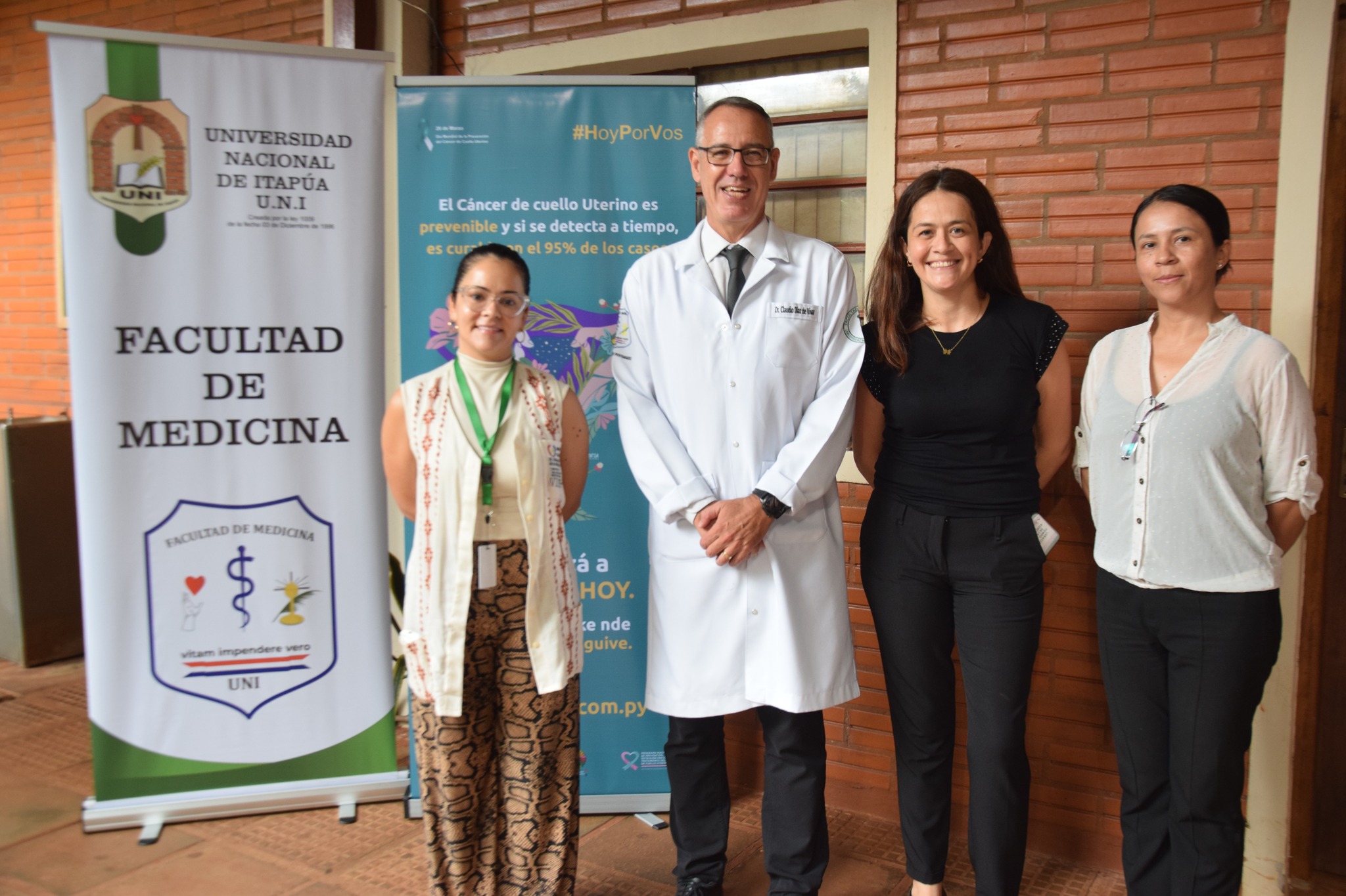 Jornada de Toma de Muestras de PAP y VPH en la Universidad Nacional de Itapúa.