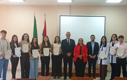 Reconocimiento a representantes estudiantiles.