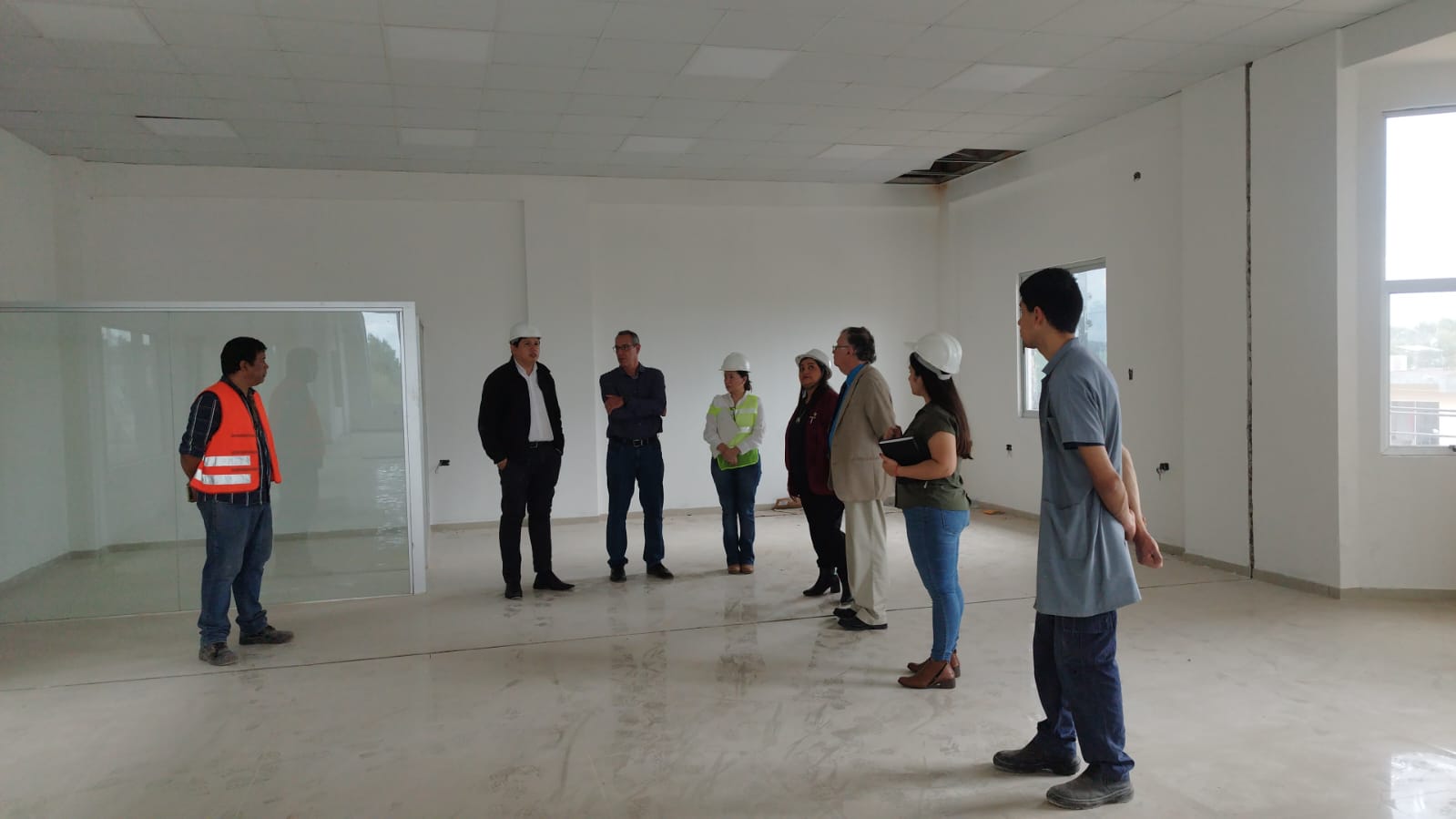 Autoridades realizaron inspección del avance de obras del segundo nivel de la Facultad de Medicina UNI.