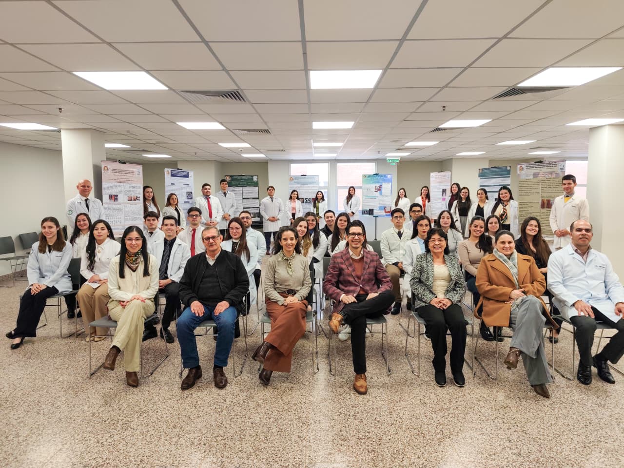 🎓 Jornada de Divulgación de Reporte de Casos Clínicos